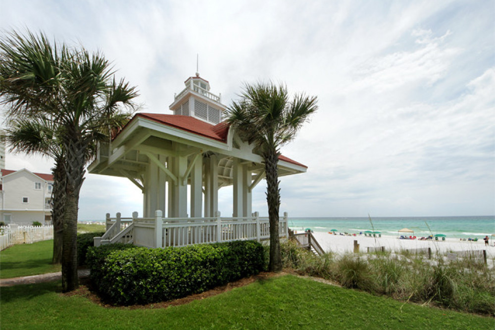 Miramar Beach 211