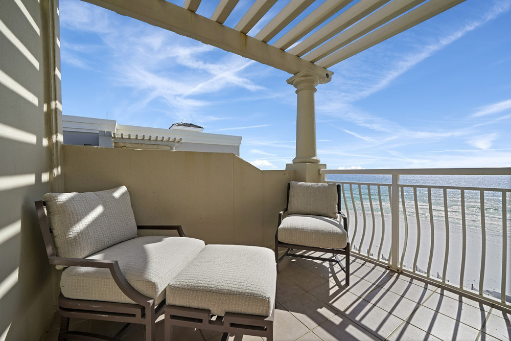 Miramar Beach 204