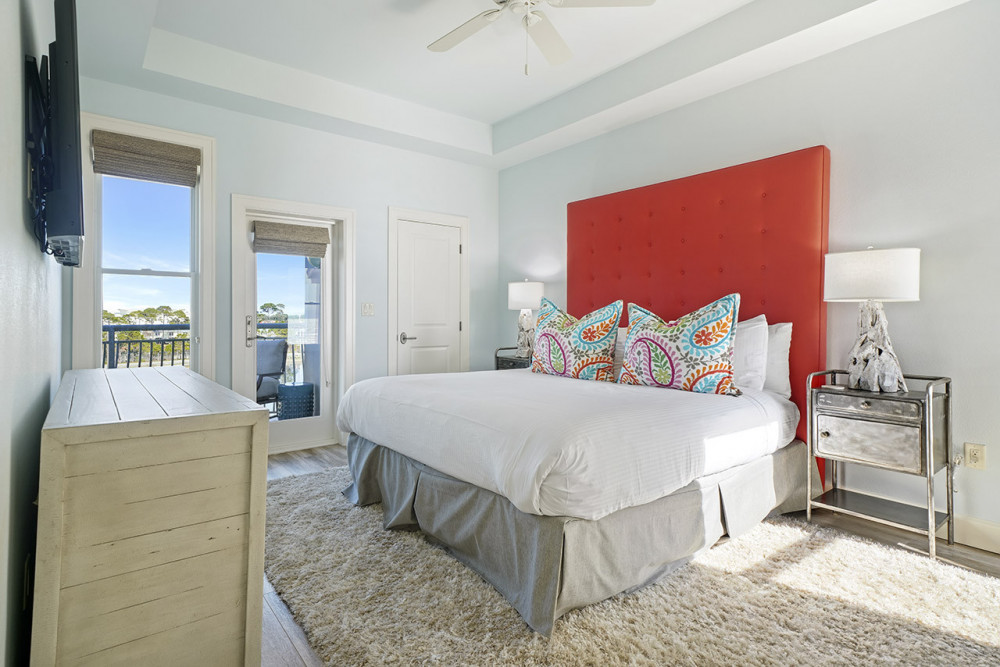 Miramar Beach 204