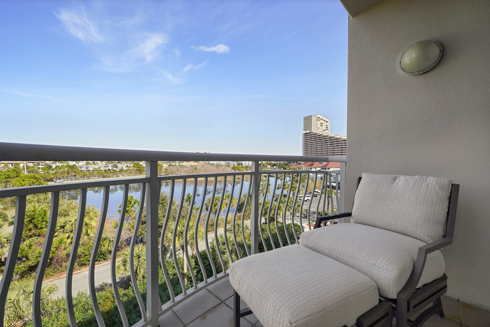 Miramar Beach 204