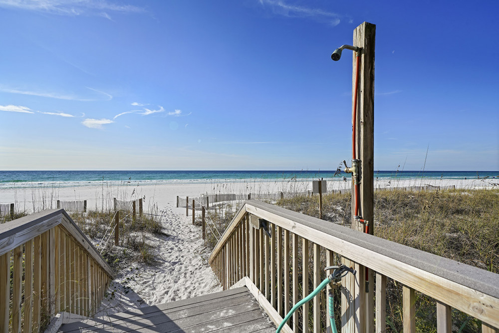 Miramar Beach 204