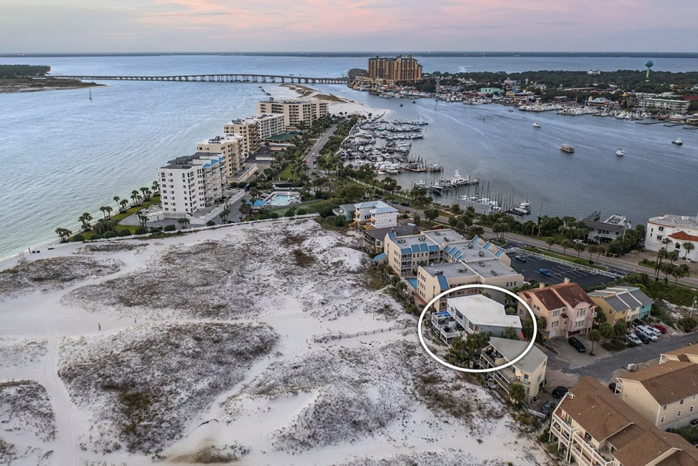 Destin 412