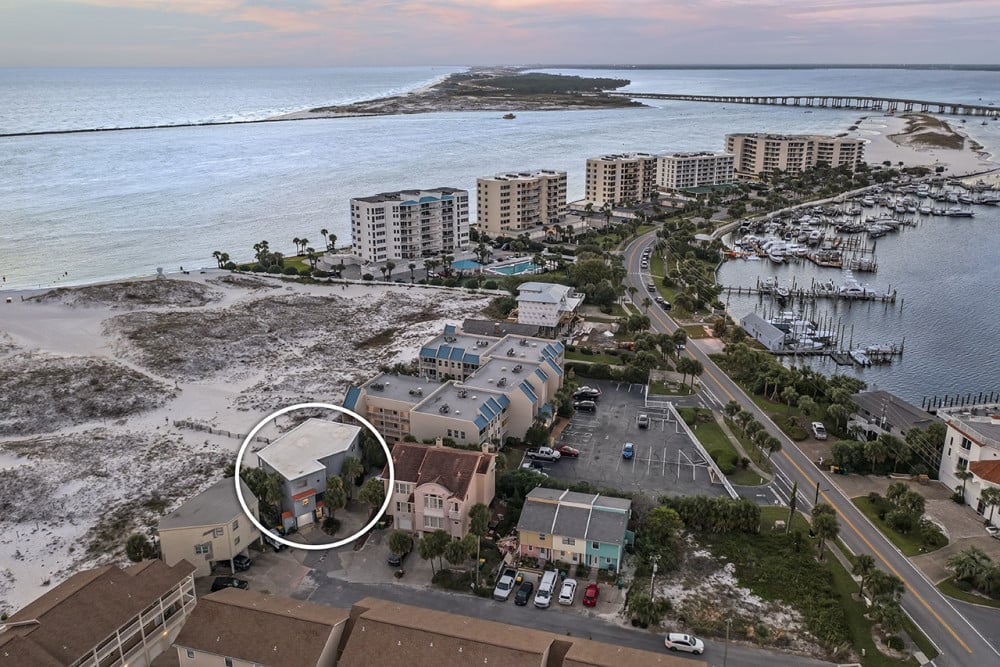 Destin 412