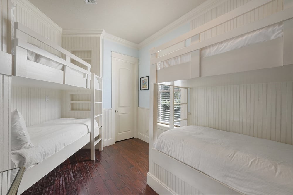 Destin 302