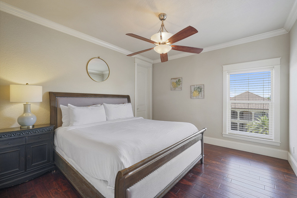 Destin 302