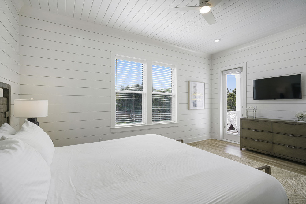 Blue Mountain Beach 1