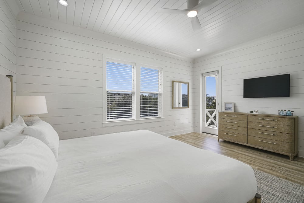 Blue Mountain Beach 1