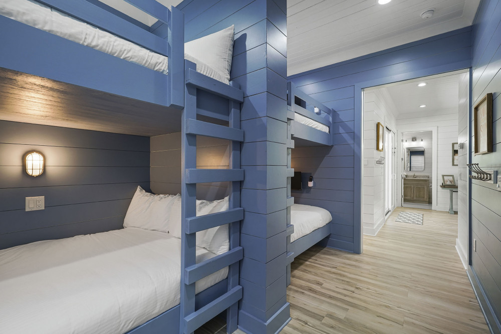 Blue Mountain Beach 1