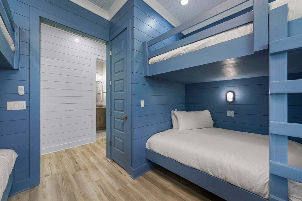 Blue Mountain Beach 1