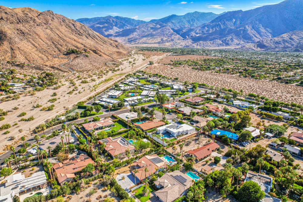 Palm Springs 105