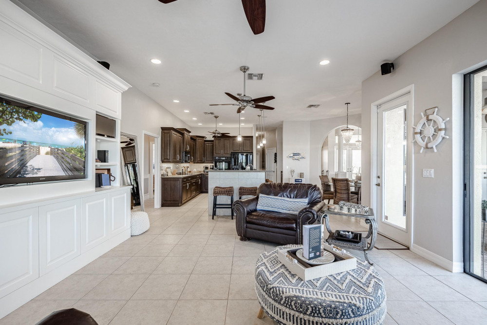 Cape Coral 762