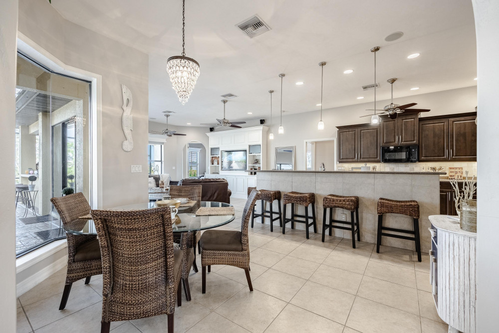 Cape Coral 762