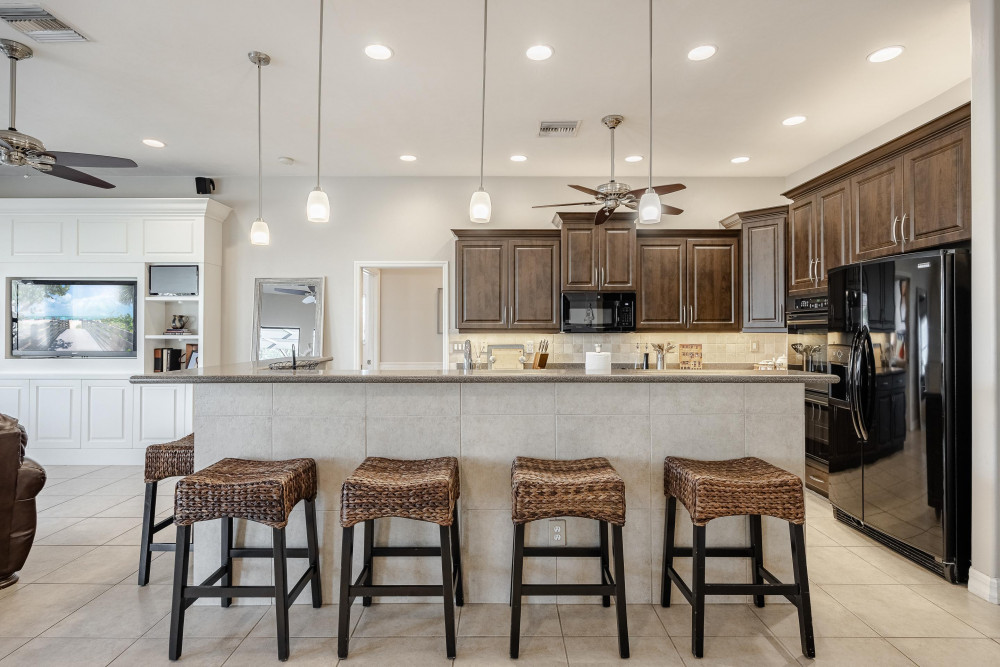 Cape Coral 762