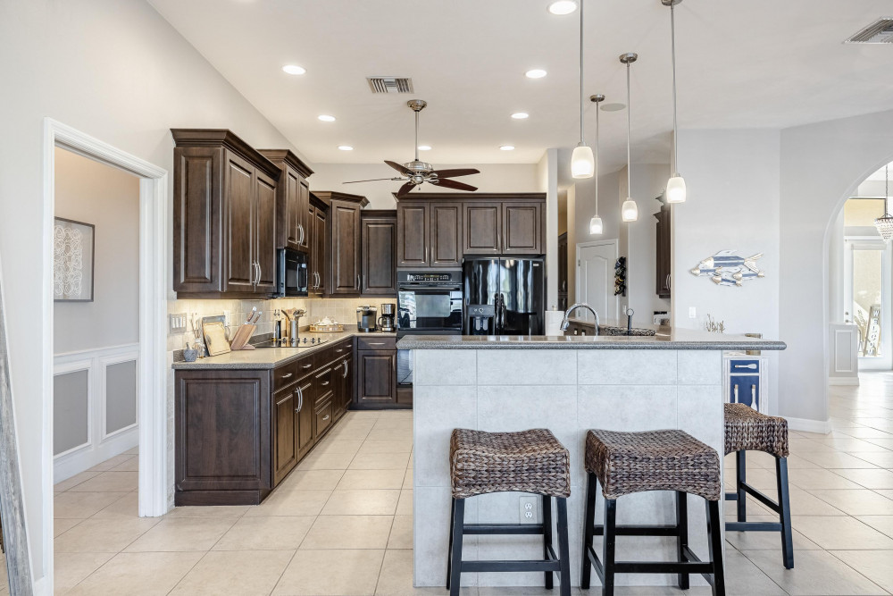 Cape Coral 762