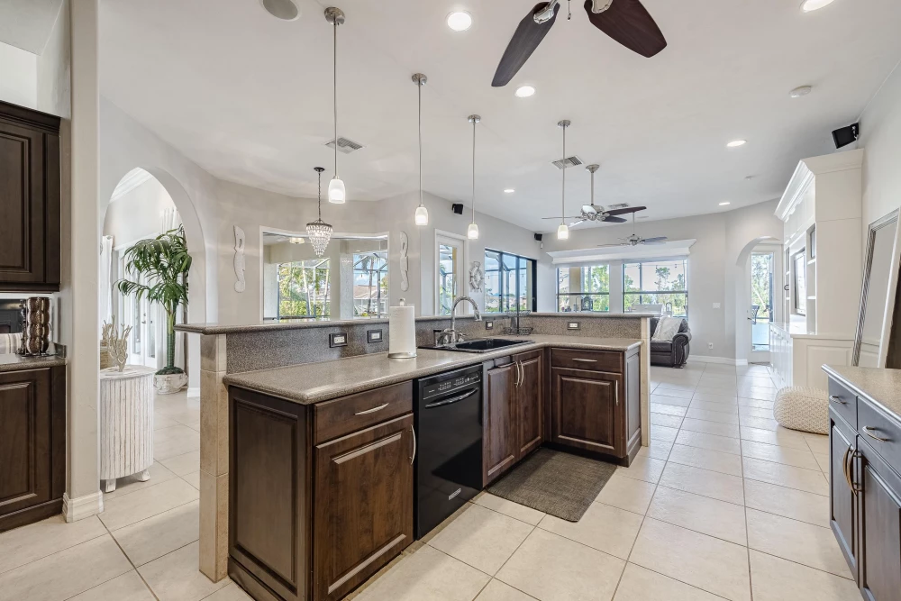 Cape Coral 762