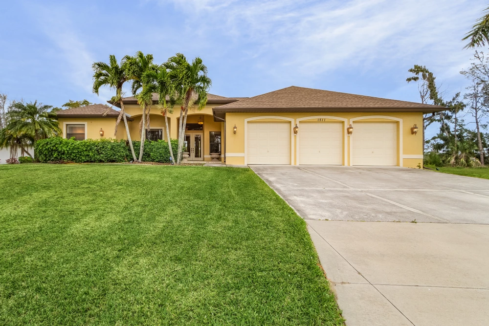 Cape Coral 762