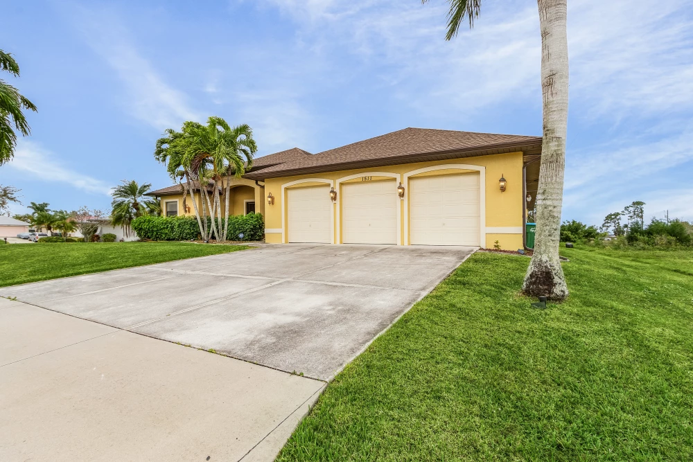 Cape Coral 762