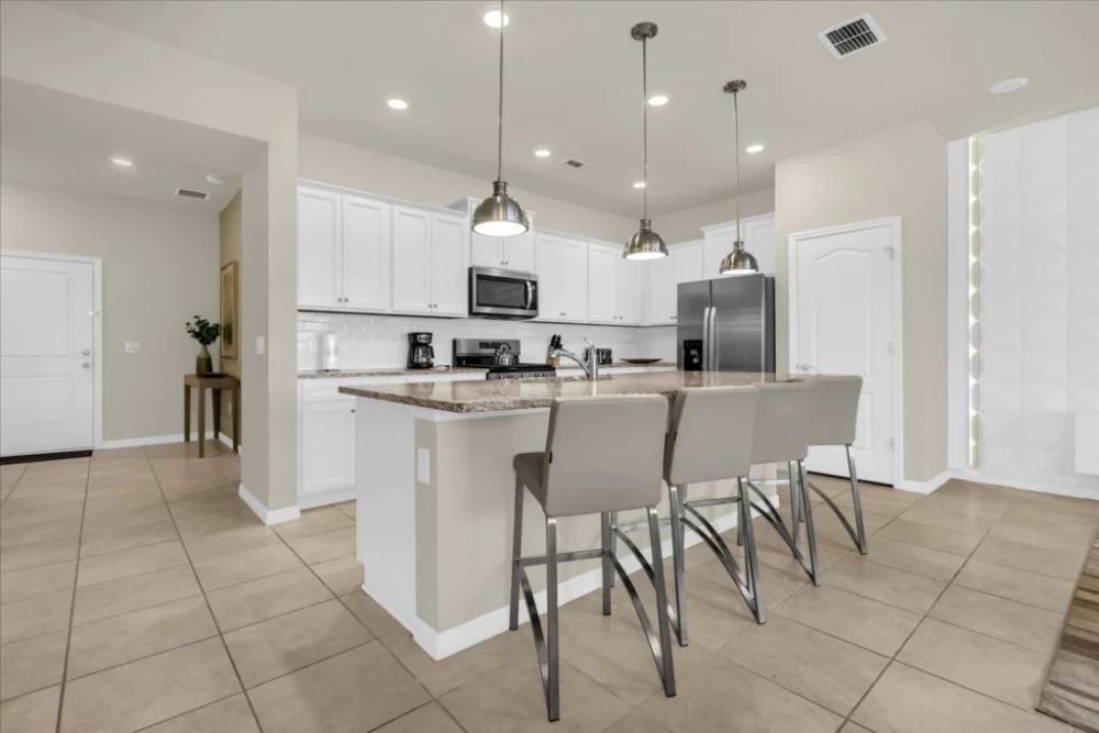 Solterra Resort 789
