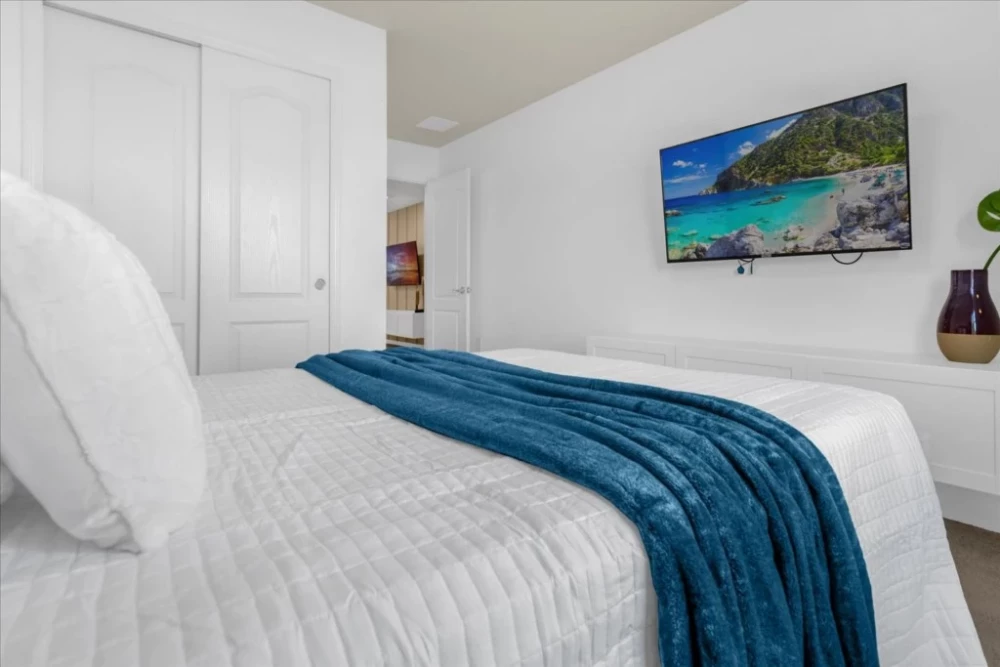 Solterra Resort 789