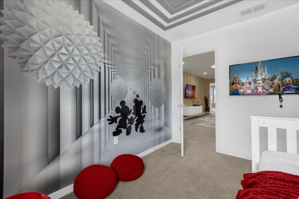 Solterra Resort 789