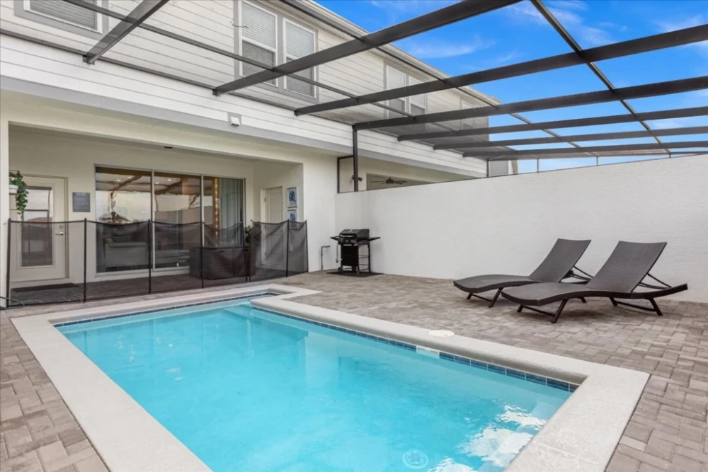 Solterra Resort 789