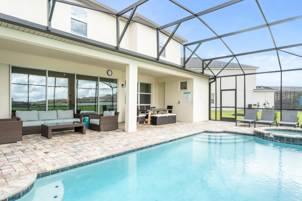 Solara Resort 449