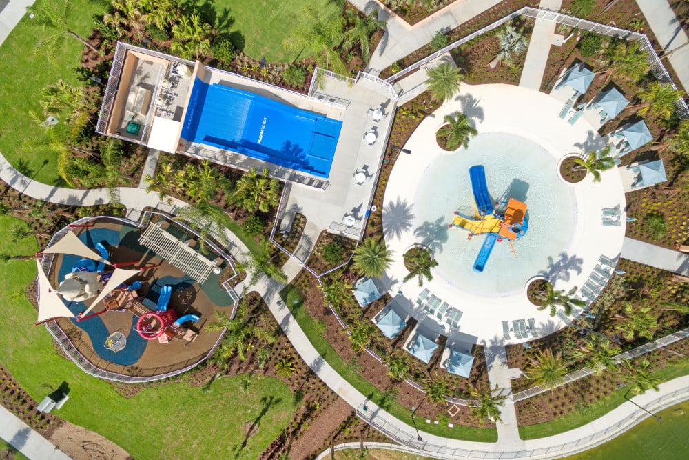 Solara Resort 450