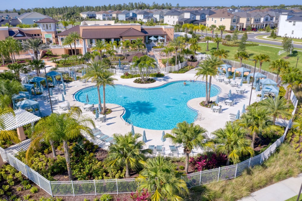 Solara Resort 450