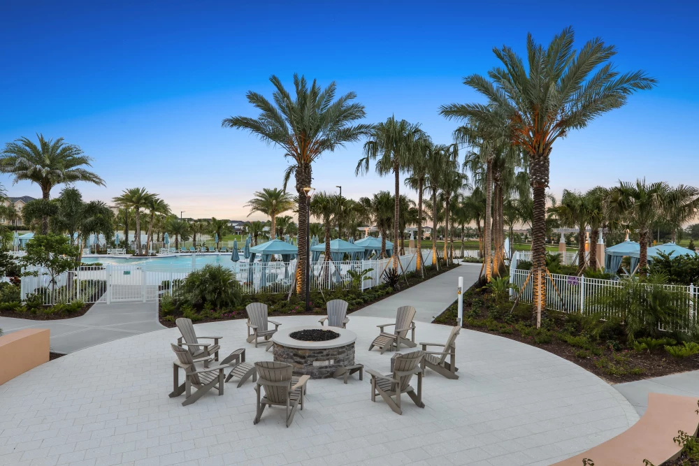 Solara Resort 450