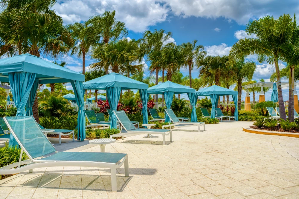 Solara Resort 450