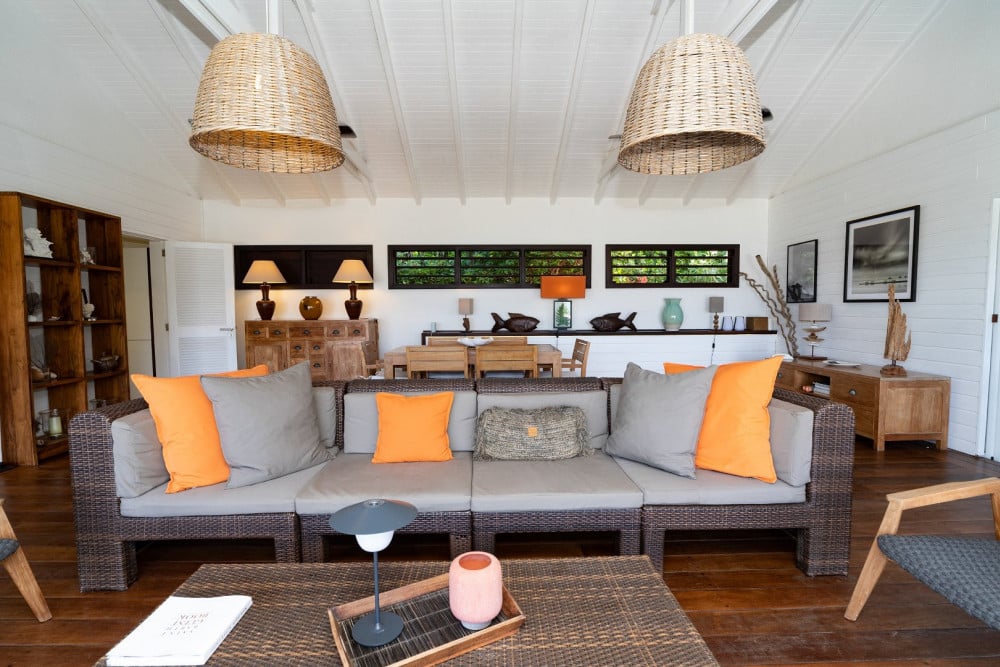 Phoenix Pointe Milou