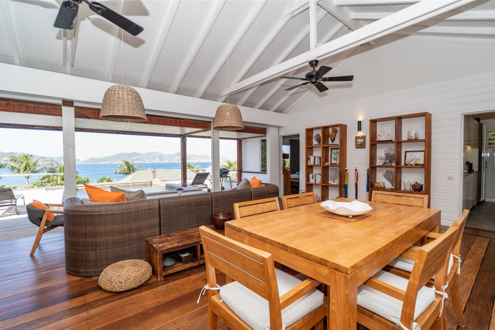 Phoenix Pointe Milou