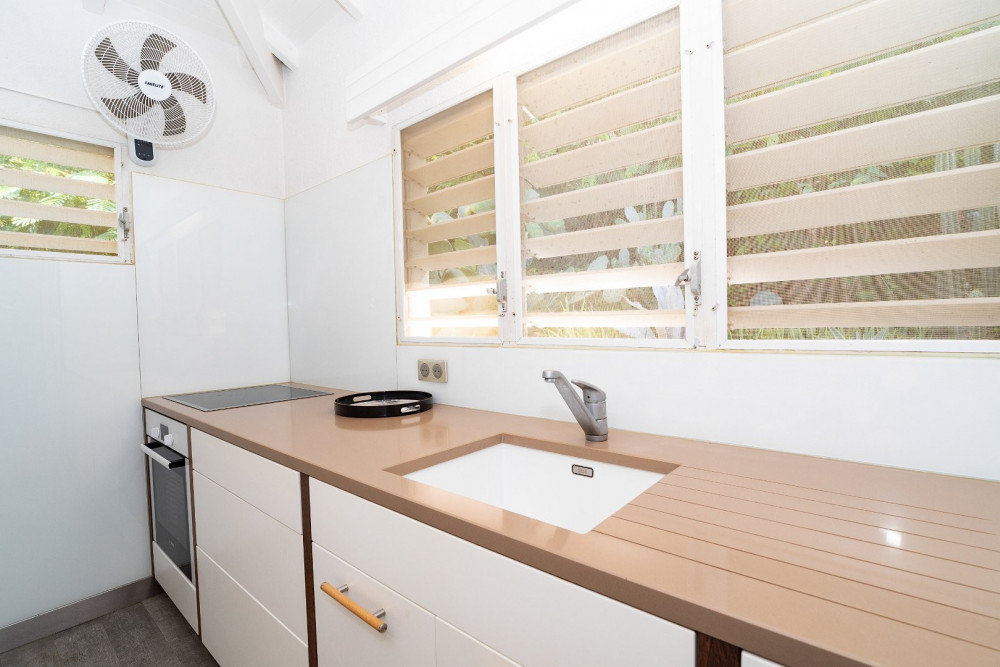 Phoenix Pointe Milou