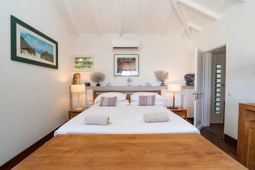 Phoenix Pointe Milou