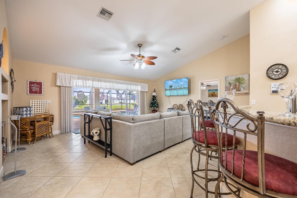 Cape Coral 772