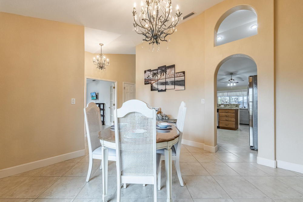 Cape Coral 772