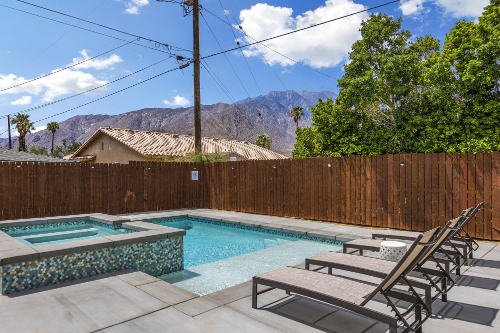 Palm Springs 116
