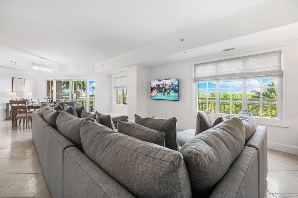 Reunion Resort 37