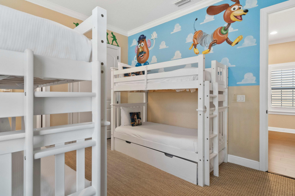 Reunion Resort 44