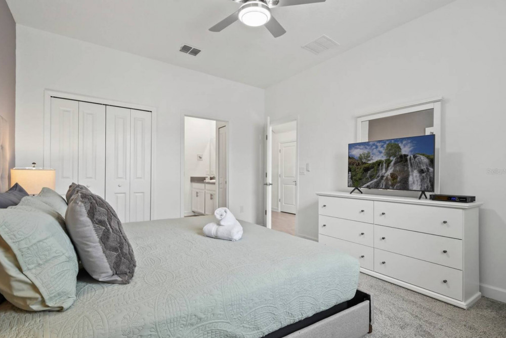 Storey Lake Resort 927