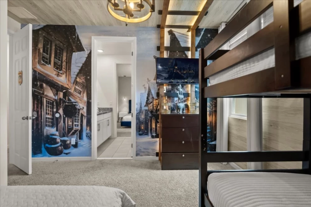 Solara Resort 456