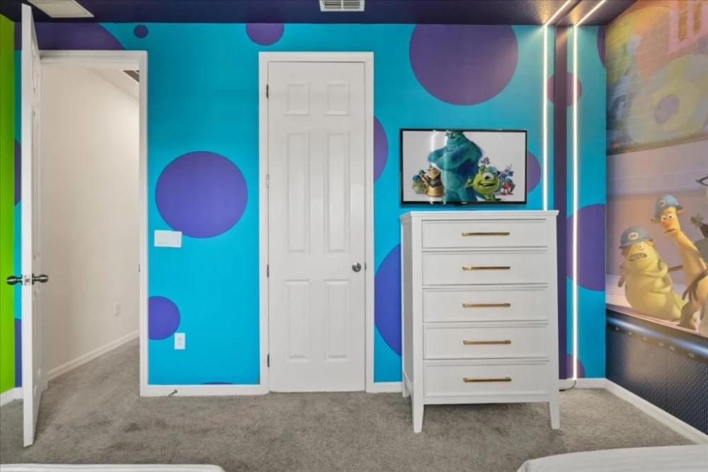 Solara Resort 456
