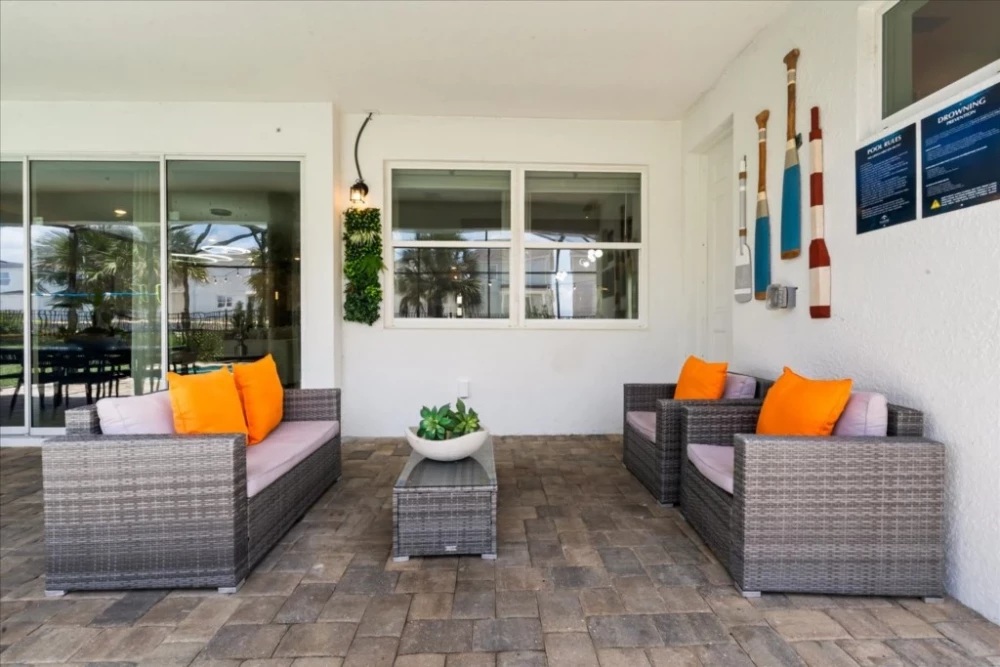 Solara Resort 456