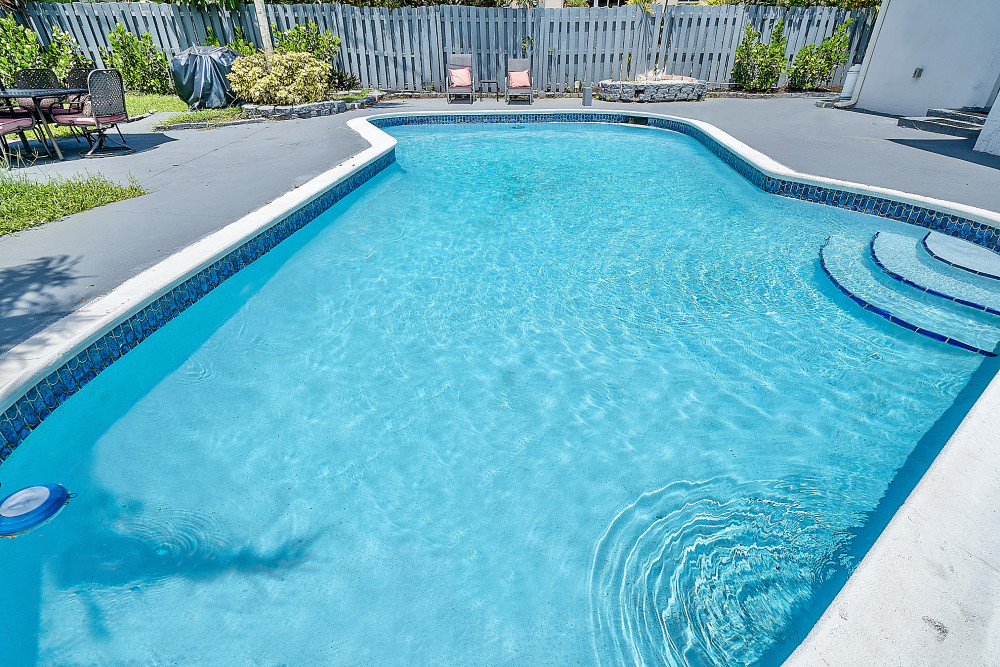 Wilton Manors 8