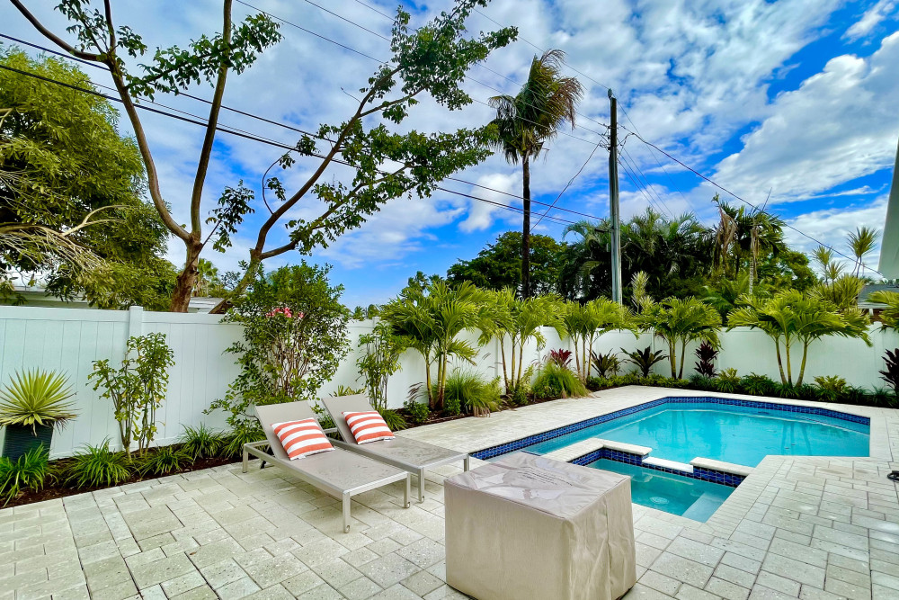 Wilton Manors 6