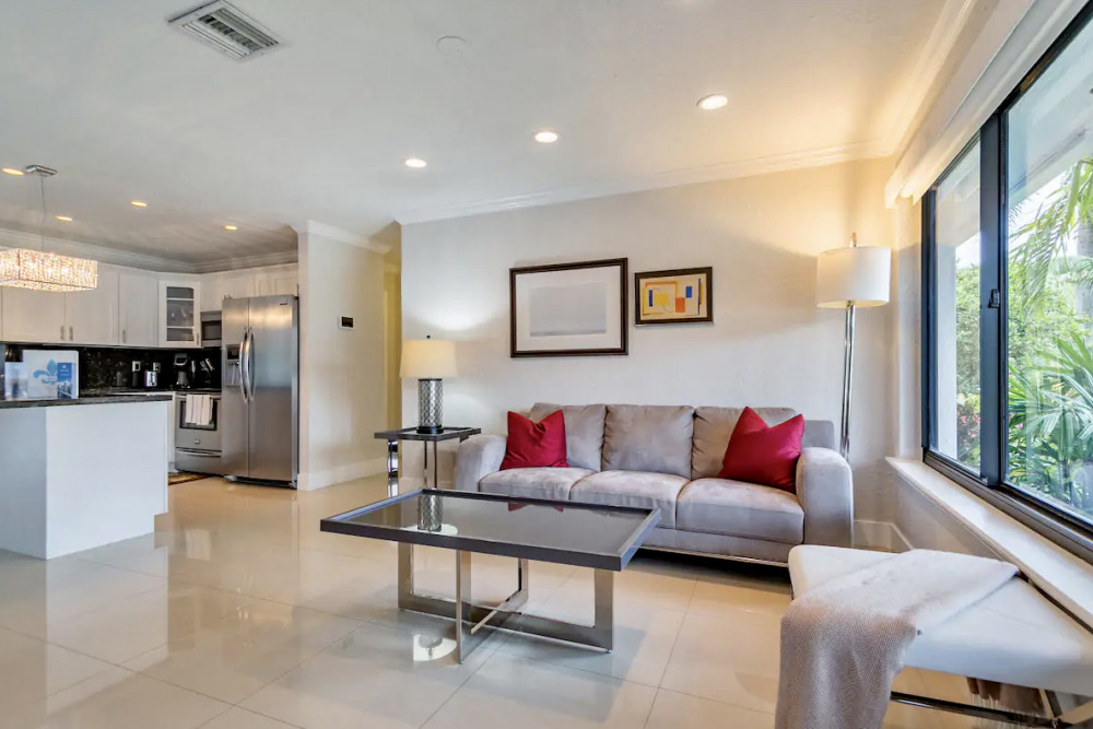 Wilton Manors 6