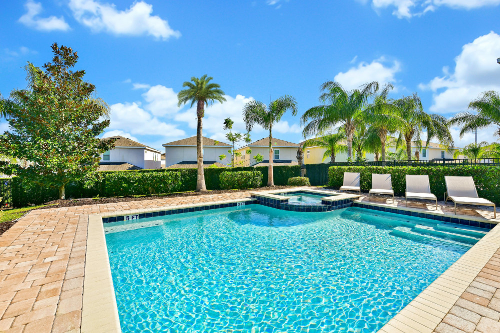 Encore Resort 852