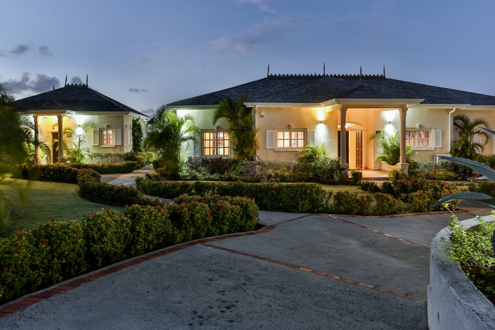Cayman Villa