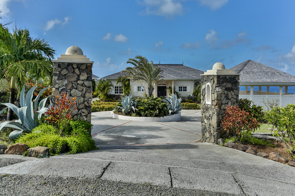 Cayman Villa (3 bedroom)