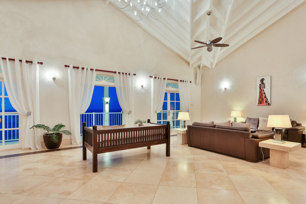 Cayman Villa (3 bedroom)